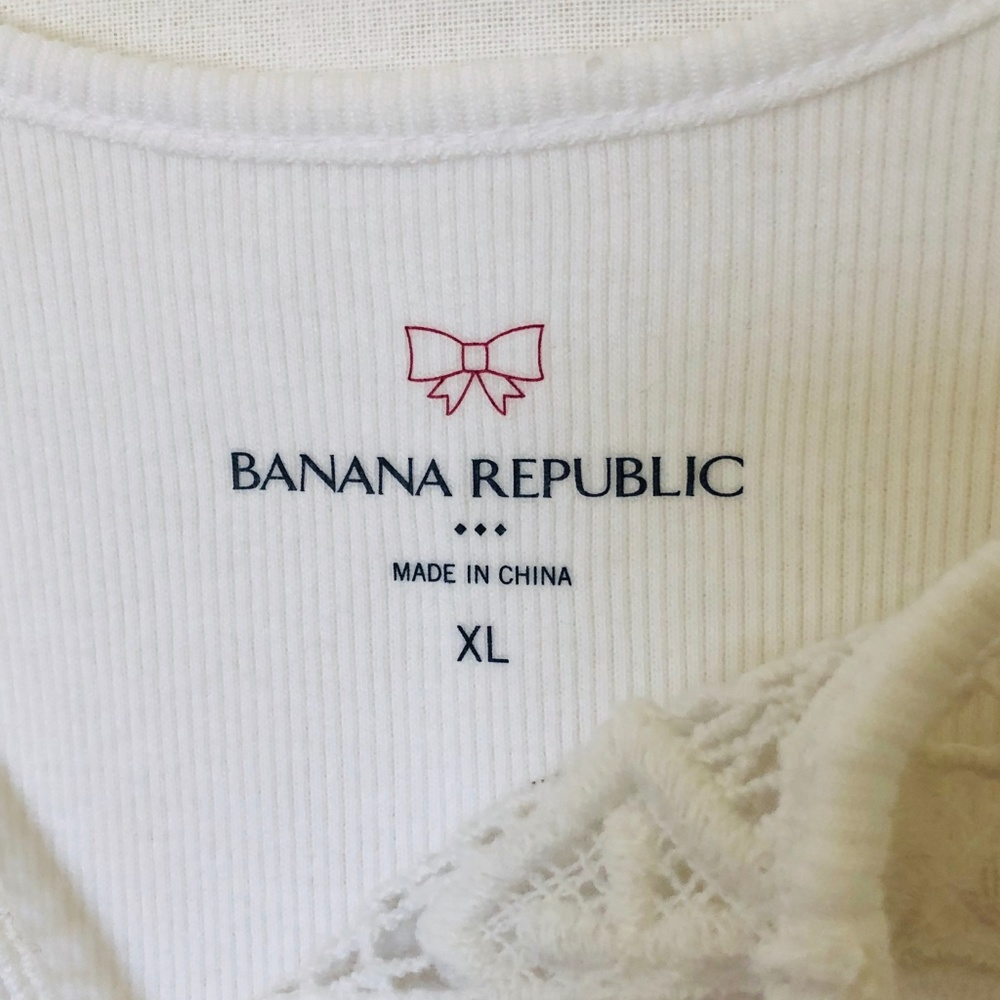 Banana Republic Ribbed Lace Inset Tank - Picture 3 of 5